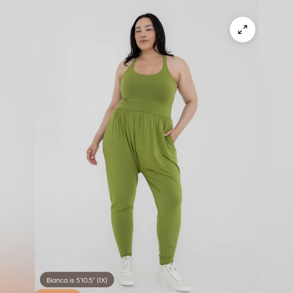 IMBŌDHI jumpsuit in sweet grass